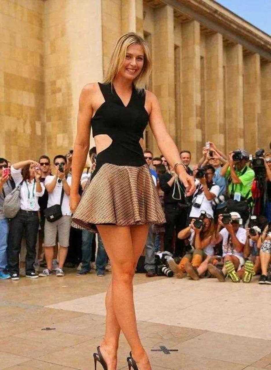前俄罗斯职业网球运动员玛利亚·莎拉波娃maria sharapova,身材颜值