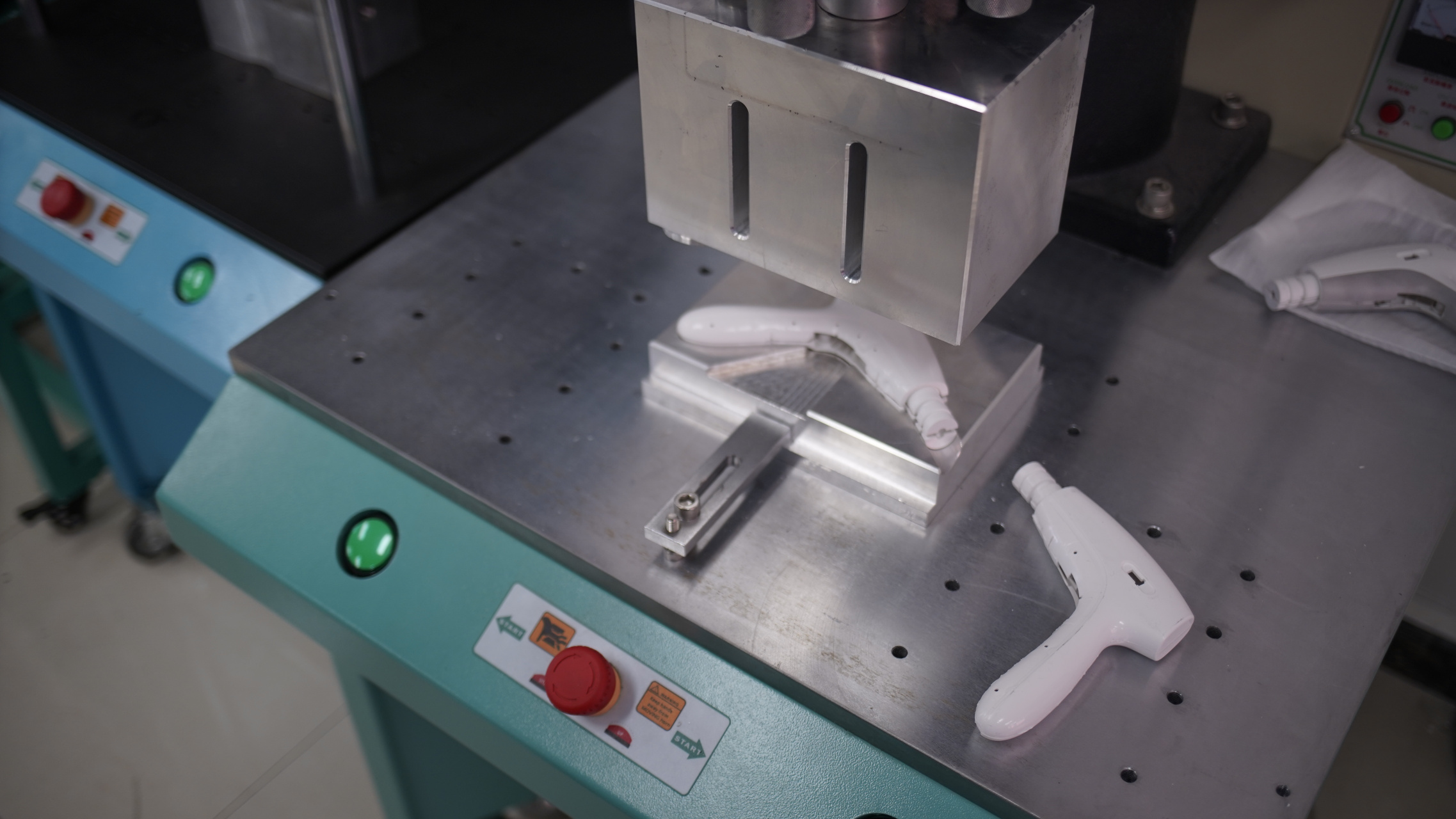 超声波模具##超声波焊接机#振动摩擦焊接机生产厂家,超声波维修生产