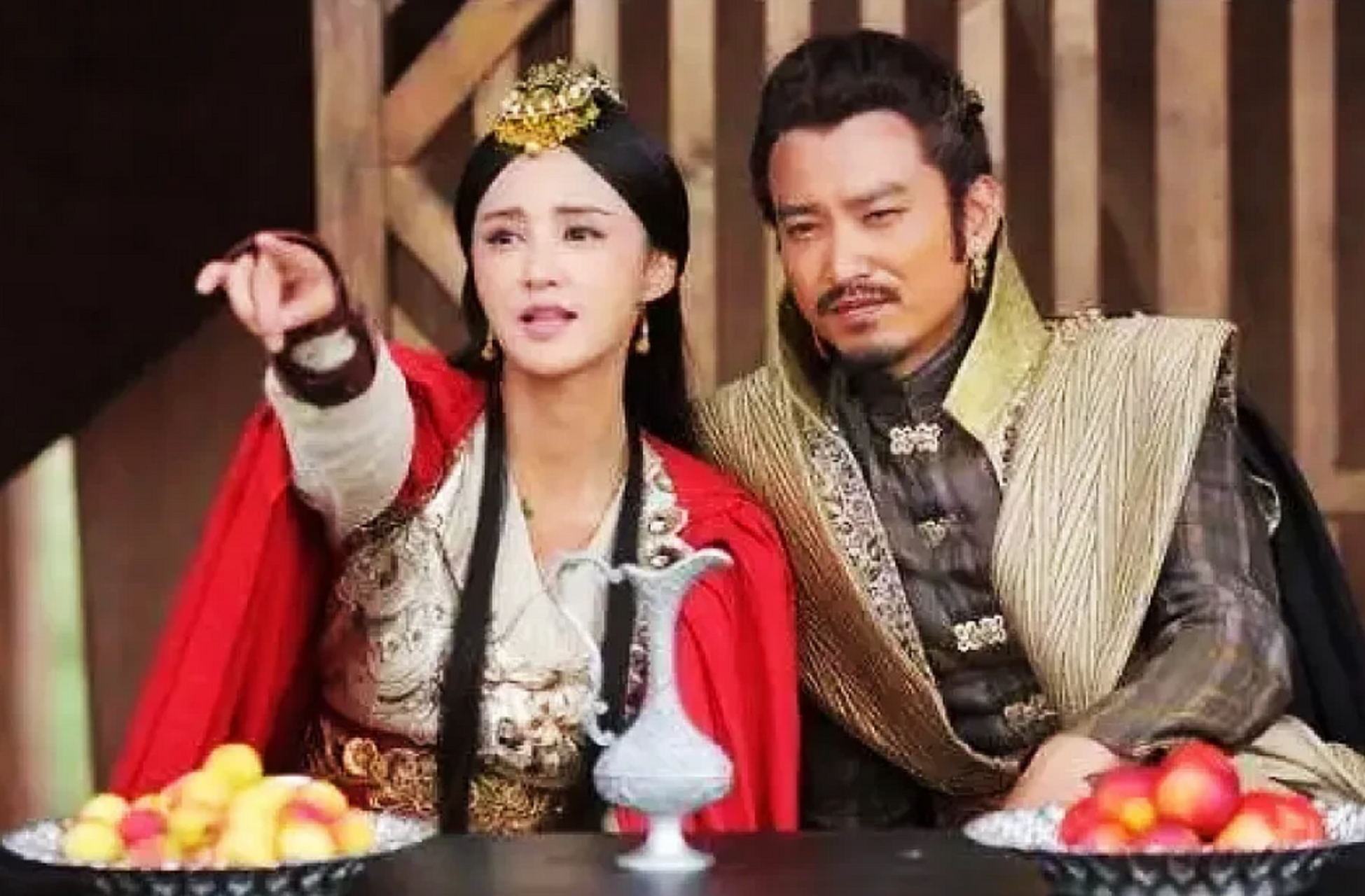 隋文帝杨坚登基后,将北周的公主认作干女儿,封为大义公主,还特意挑选