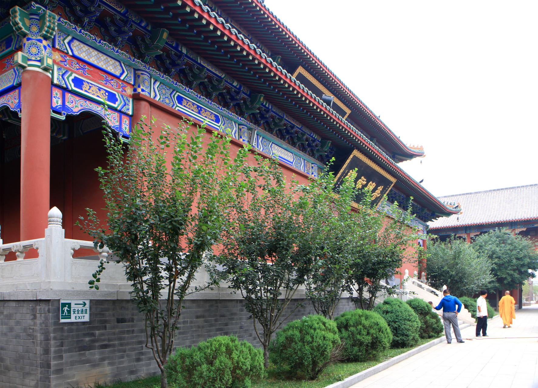 天津峰山药王庙始建于唐代,距今已1300余年.