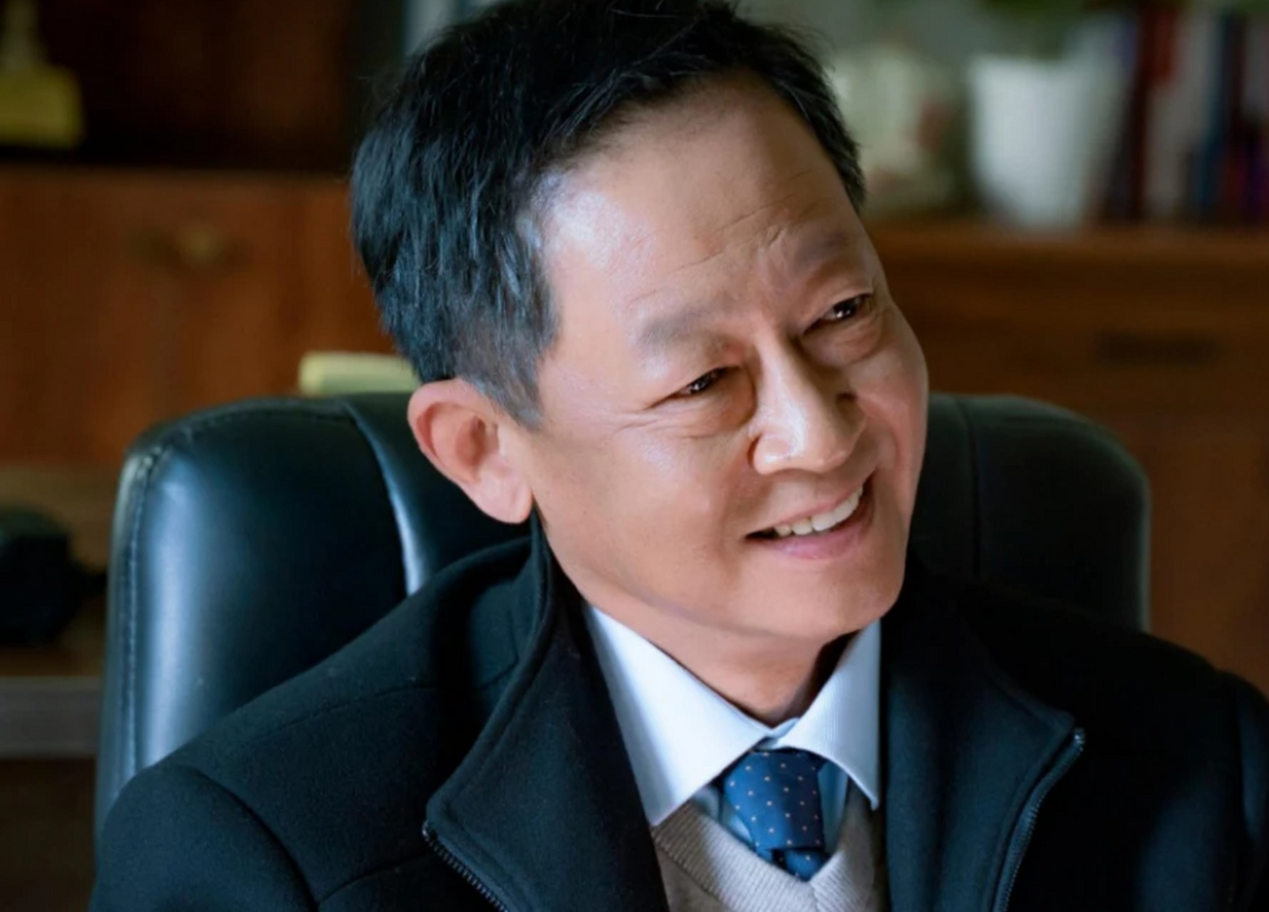 王志文:到了一定年龄,没有稳定的收入,没有存款,亲人遇到事情你拿不