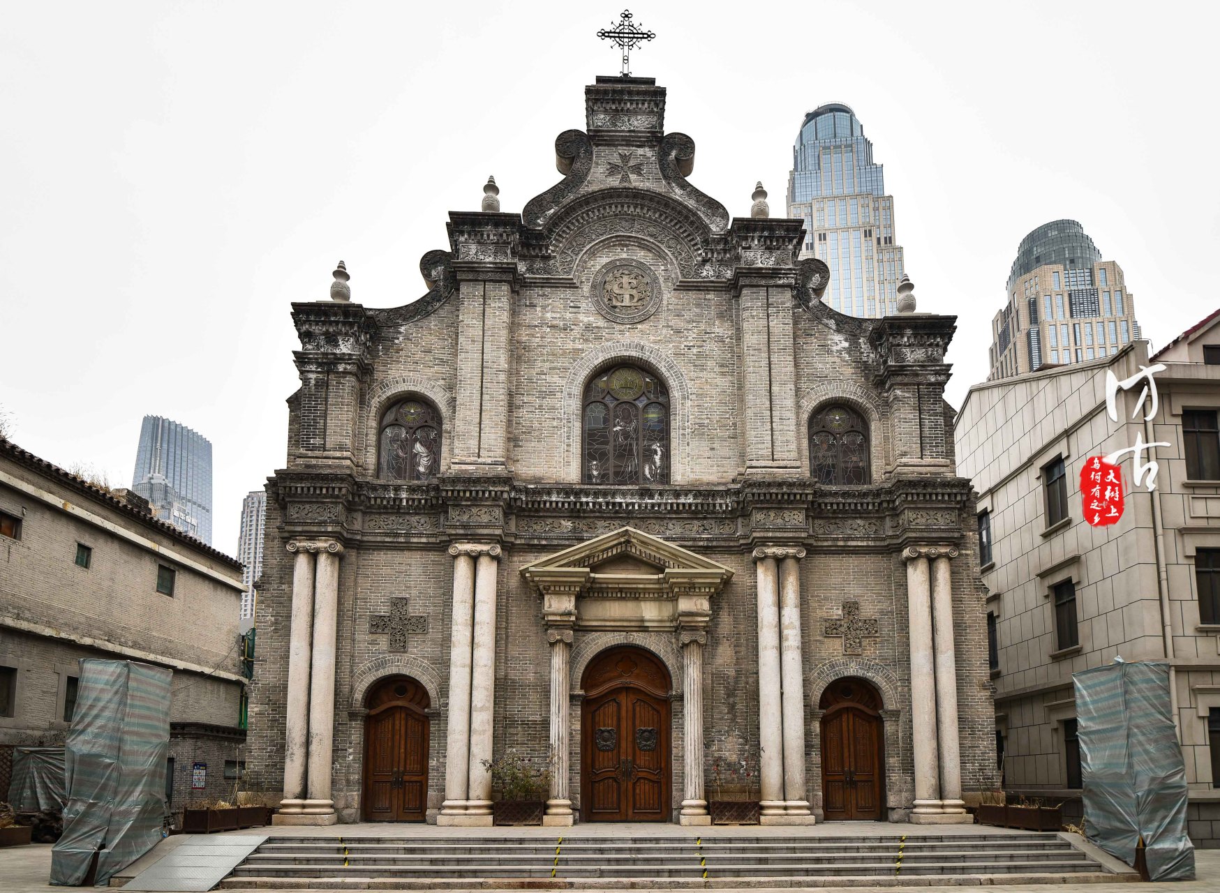 天津紫竹林教堂:这里是天津租界开始的地方,这座教堂位于法租界,与英