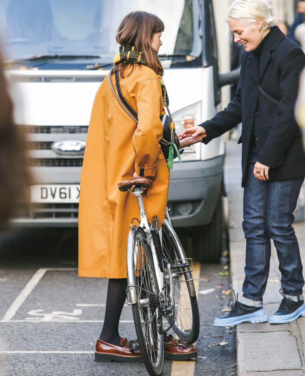 一组伦敦街拍[你懂的]