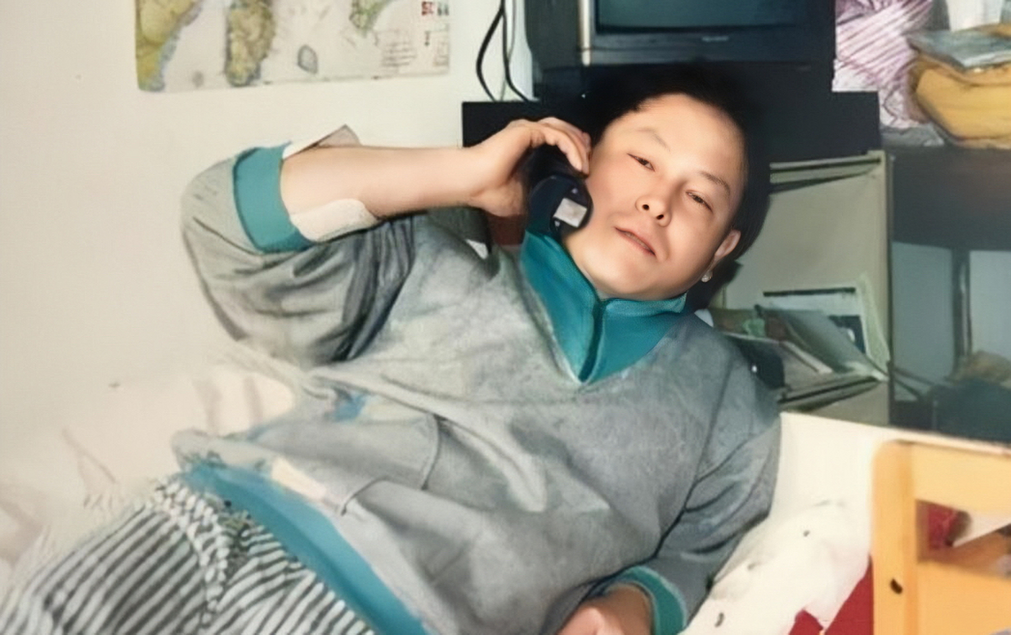 15年后,女儿考入美国纽约州立大学,丁尚彪却不能回国,只能在日本继续