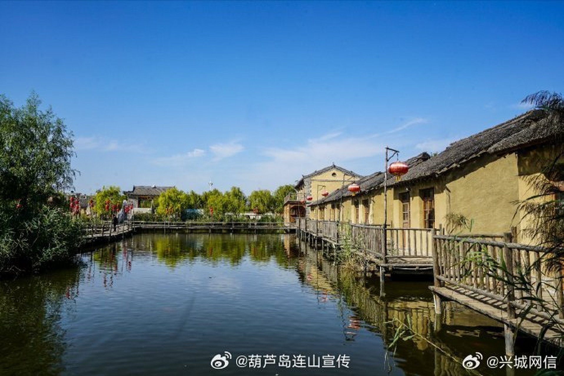 网红打卡地辽宁杠杠滴# 【葫芦岛打卡地:葫芦古镇】#美好辽宁欢迎 