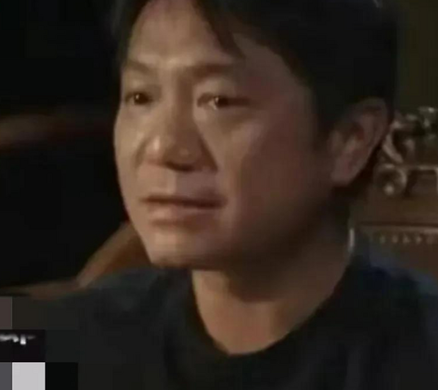 近日,香港媒体爆料了知名导演罗俊伟的丑闻,可能大家对这个人不怎么