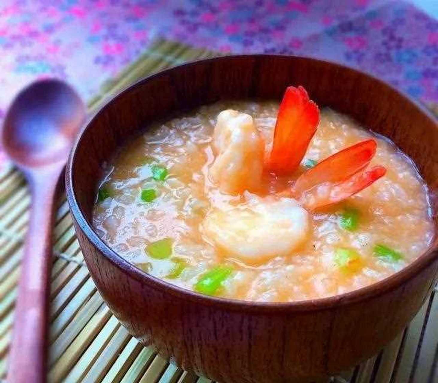 营养又美味,软糯香甜,简单又快手的鲜虾粥,比买的还好吃 食材:鲜虾