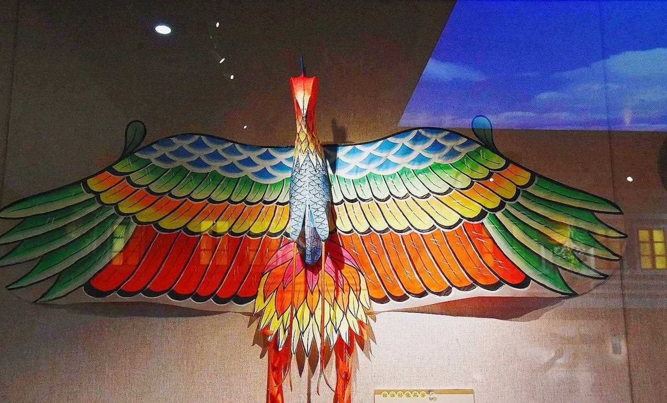 在广东阳江风筝馆展示了一只世界十绝之一的灵芝风筝