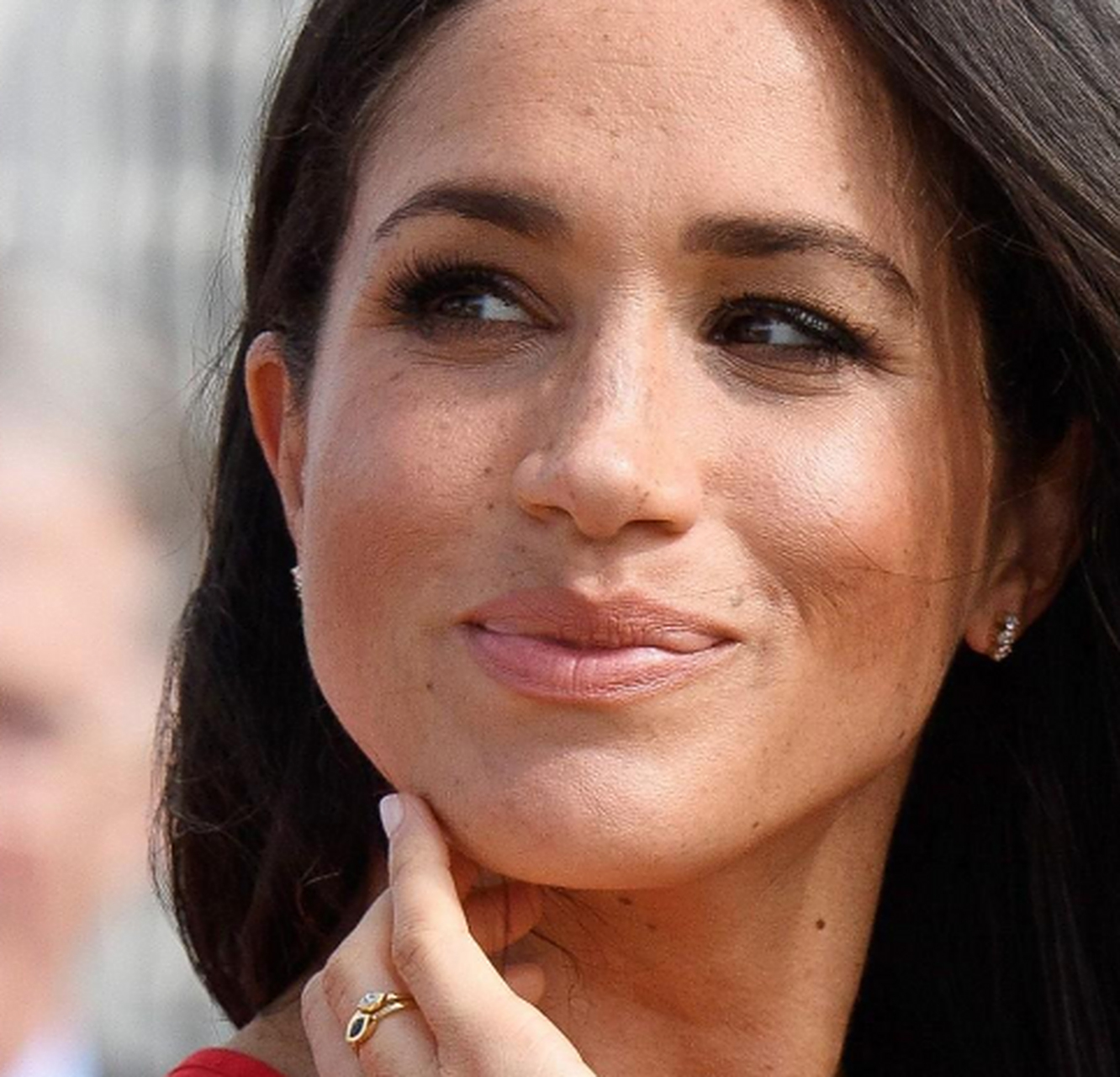 艾德后来说,《金装律师》明星梅根和丈夫哈里低估了他们搬到美国的