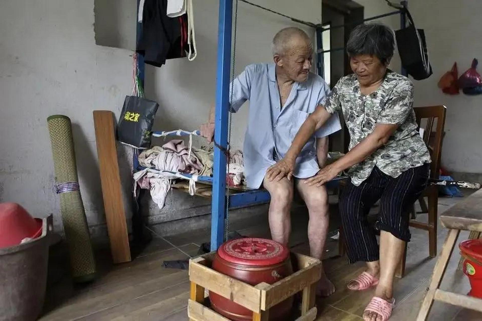 龚某某告诉警方,他没有犯法,他是在谈恋爱.