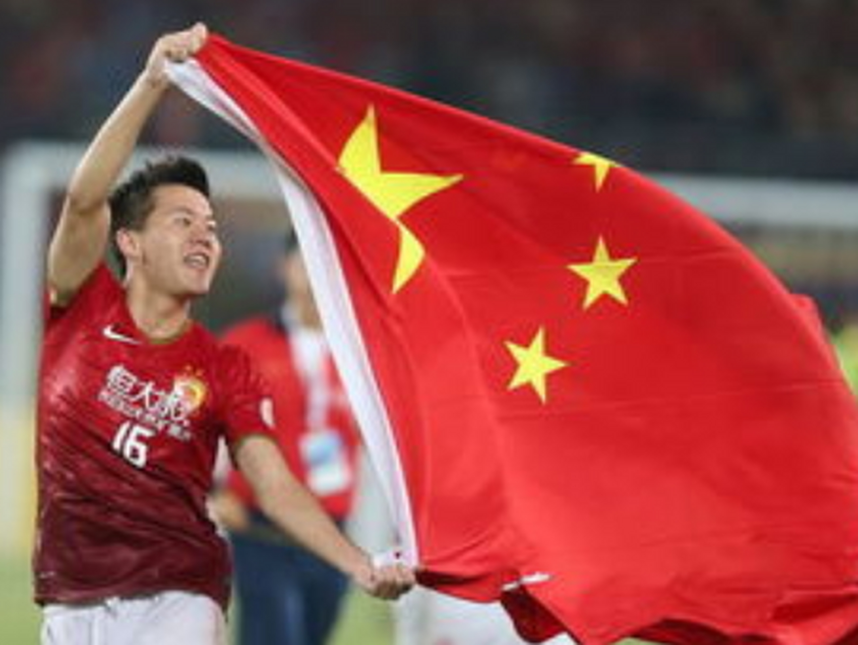 国脚黄博文宣布退役 职业生涯拿下中超8冠 两个亚冠  黄博文1987年