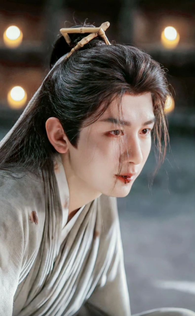 每天认识一个人:成毅  成毅,原名傅诗淇,1990年5月17日出生于湖南省