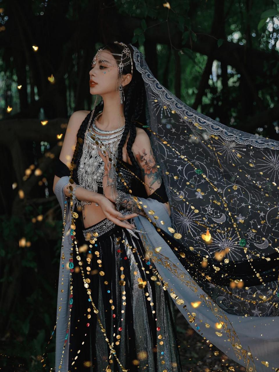 森系拍摄,异域风情美女写真