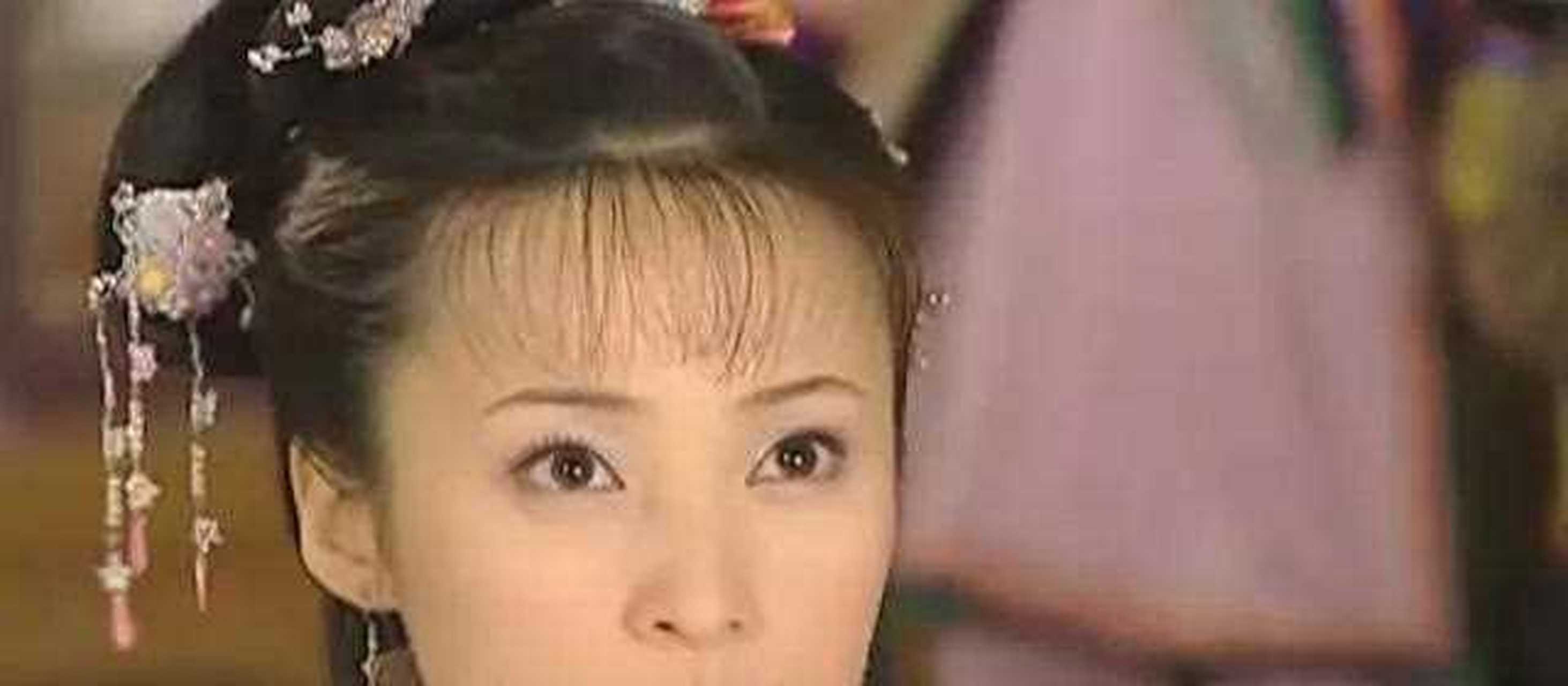 2000年,刘丹和朱宏嘉参加完活动,乘车赶往深圳,途中刘丹抵不住困意,睡