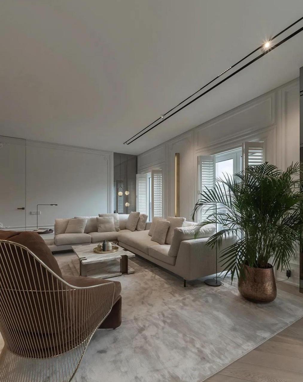 180平米大平层设计,一个女生的单身豪宅 这个家采光极好,客厅非常大