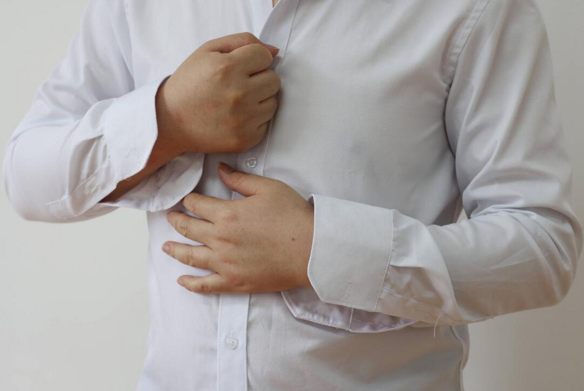 装完支架后胸闷胸疼,有这3个原因 1,可能是多支血管的狭窄,我们心脏