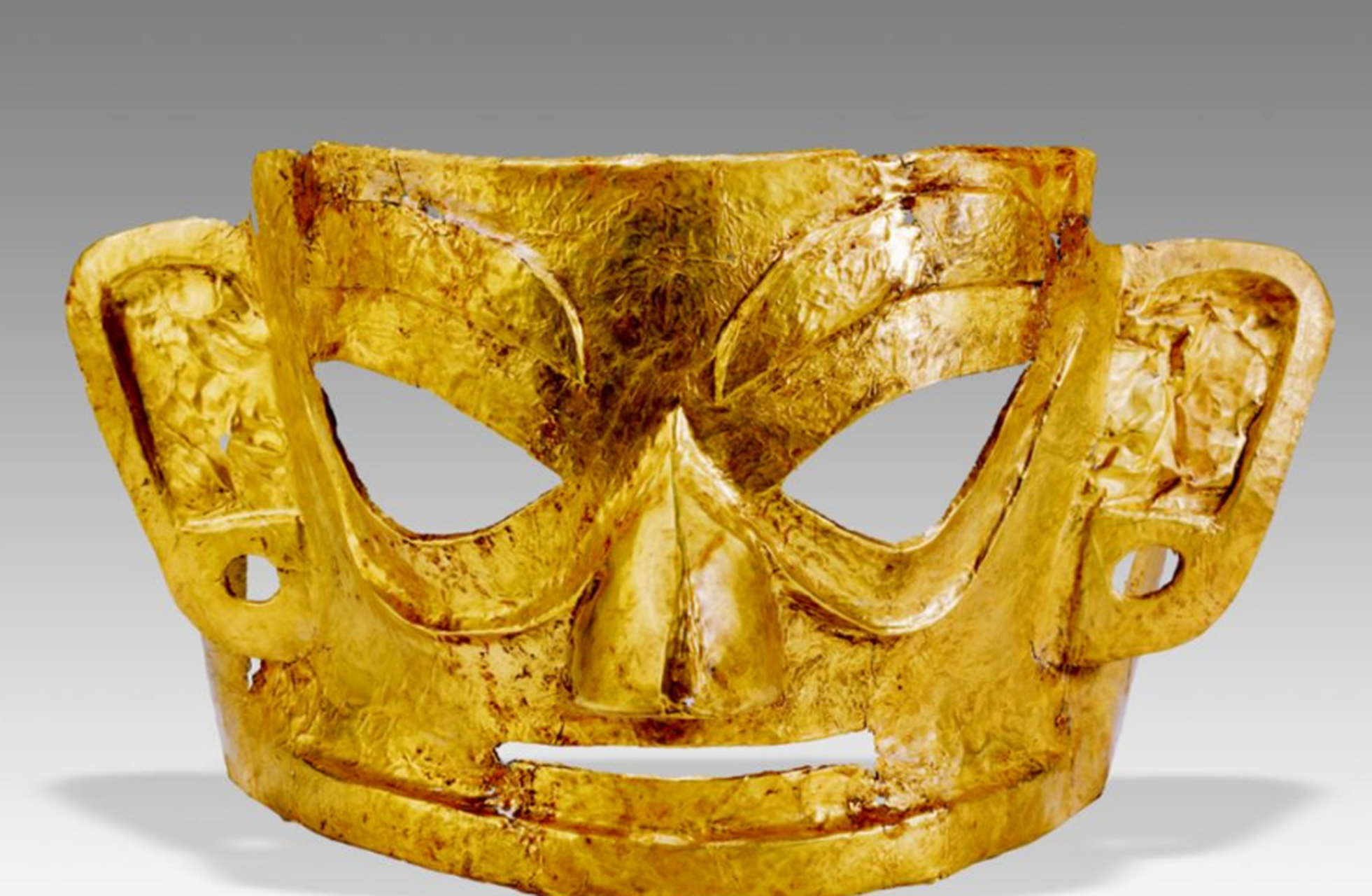 #重逢巴蜀# 三星堆黄金面具,一直以来都是备受推崇的古代文化遗产.这