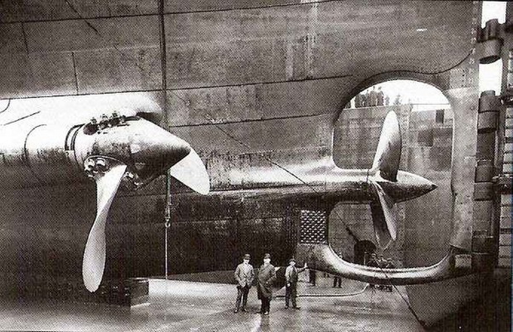 泰坦尼克号螺旋桨的故事有些模糊,尤其是关于她的姊妹船奥林匹克号,她