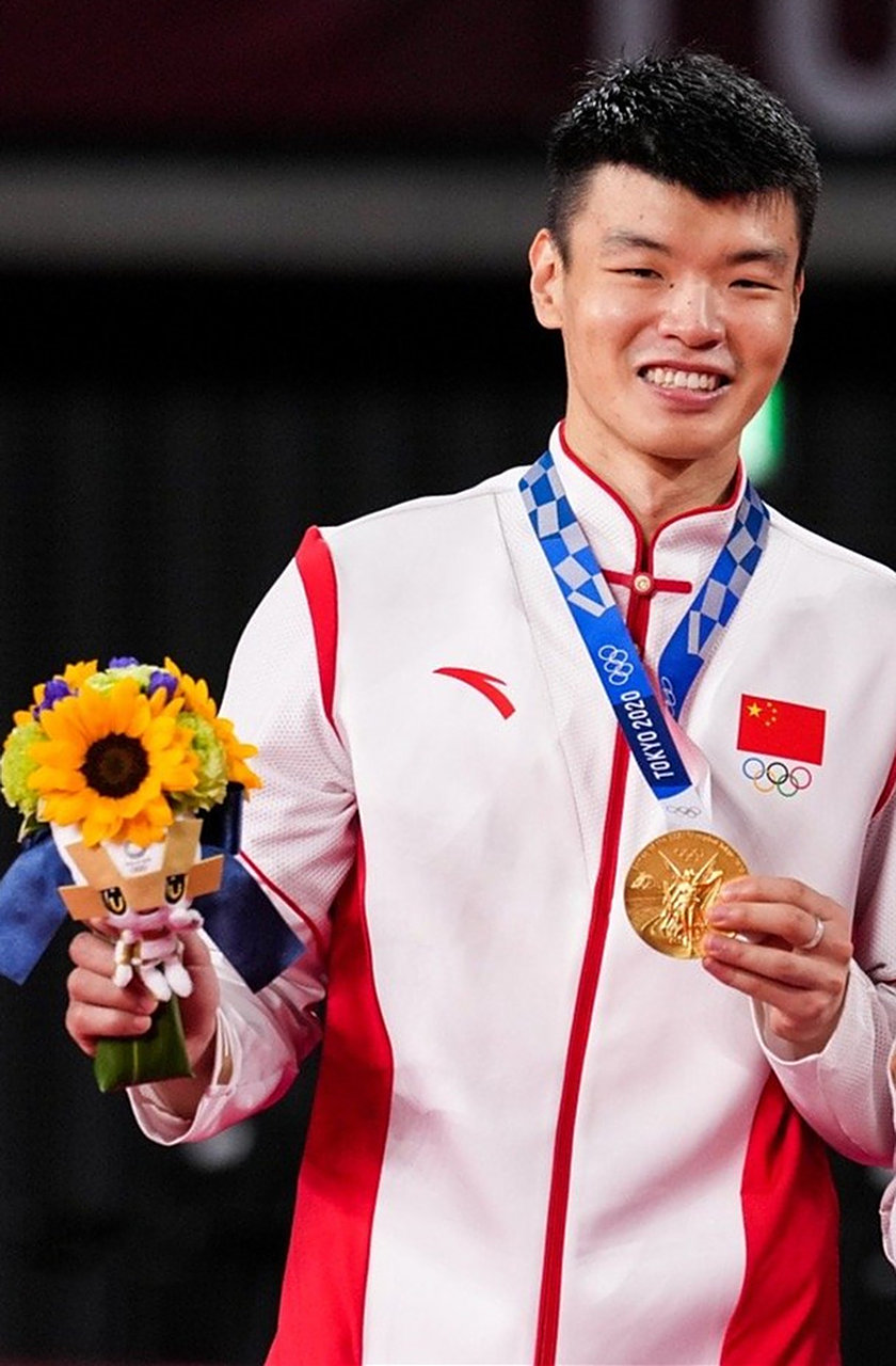 近日网上都在报道"奥运冠军王懿律宣布退出国家队".