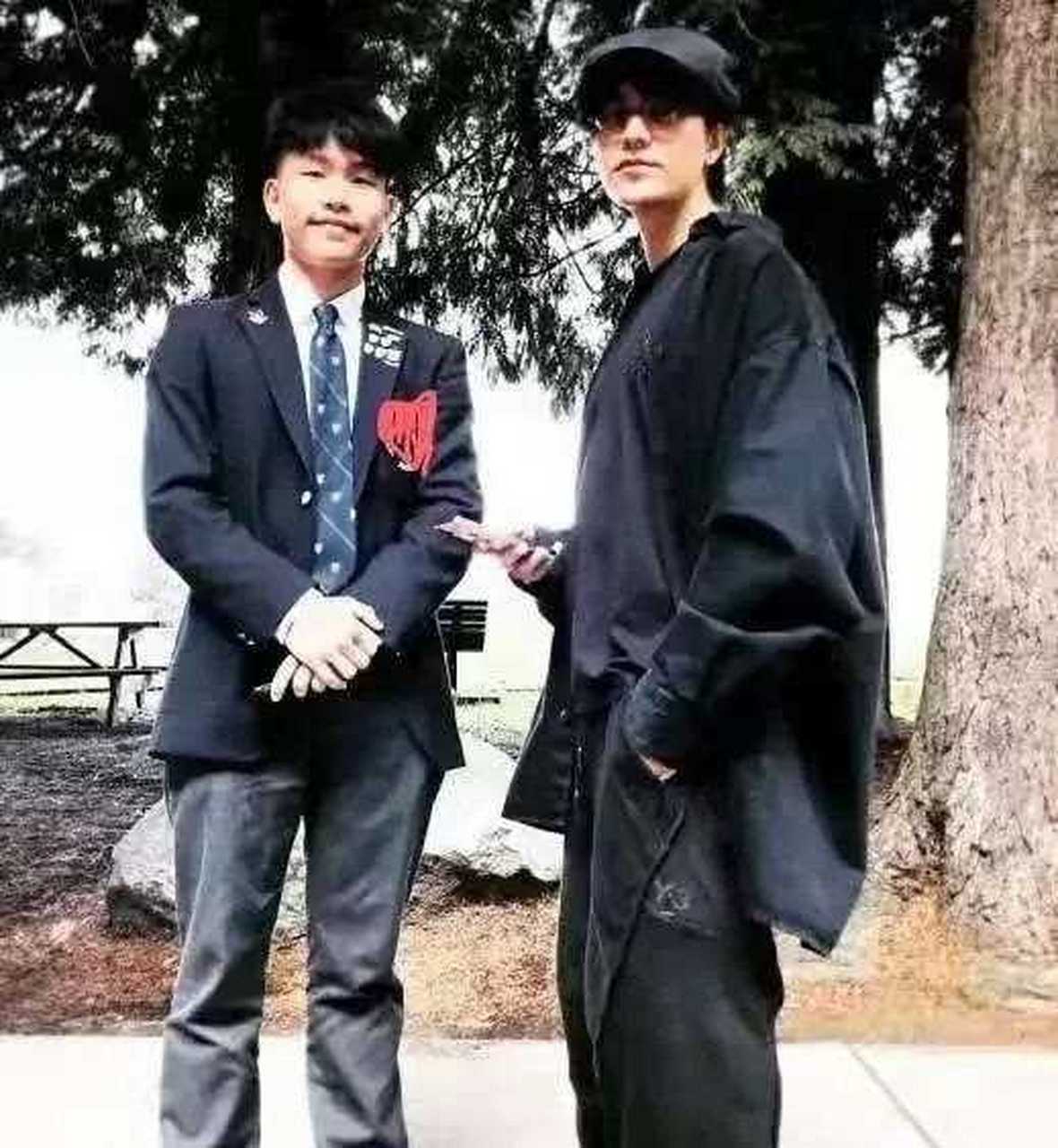 [再见] 传言陈坤19岁儿子是保姆所生?陈坤回应:不是什么大事.