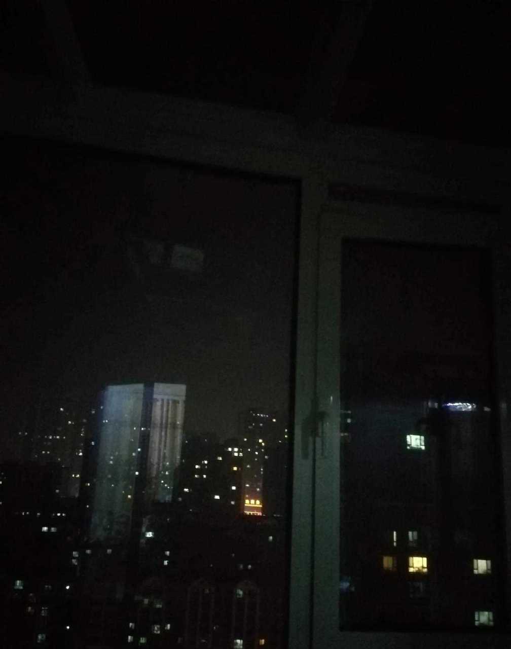 三尺剑,六钧弓.冯唐易老,李广难封.