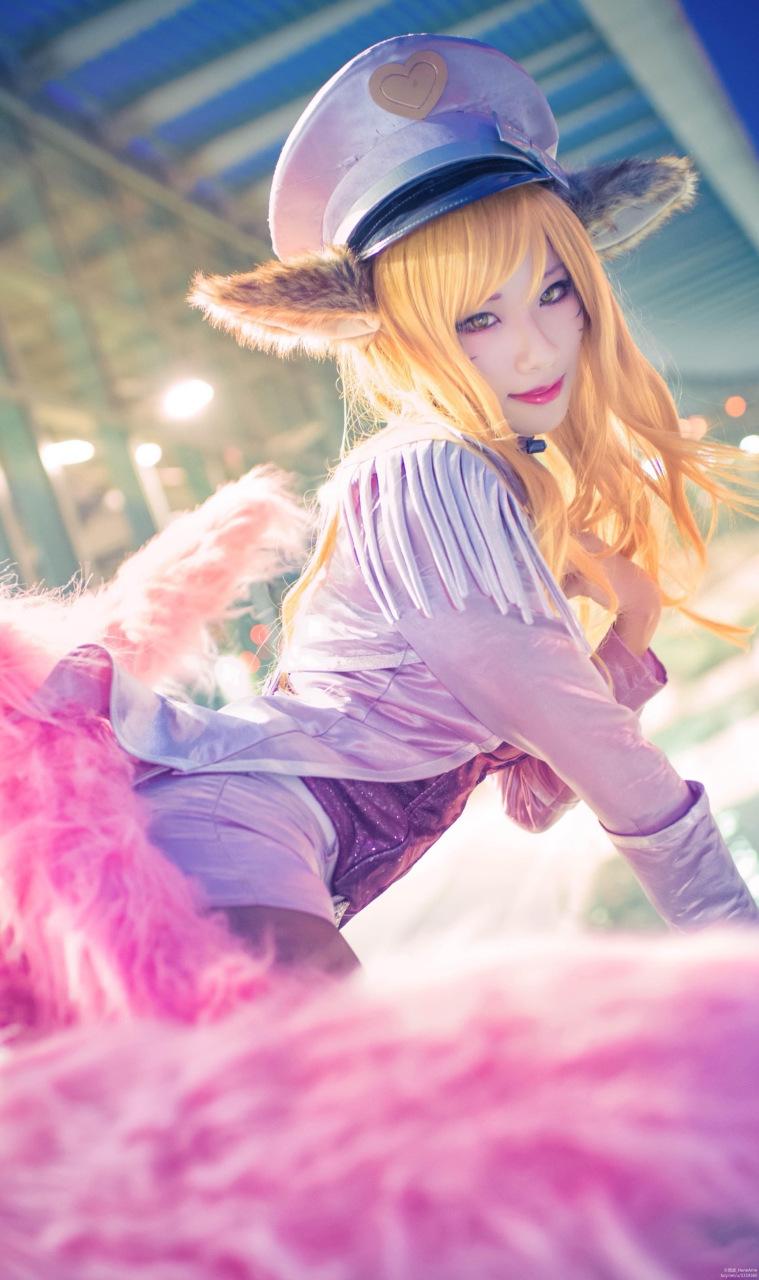 "受伤的灵魂才是最危险的."(lol·阿狸) #二次元cos