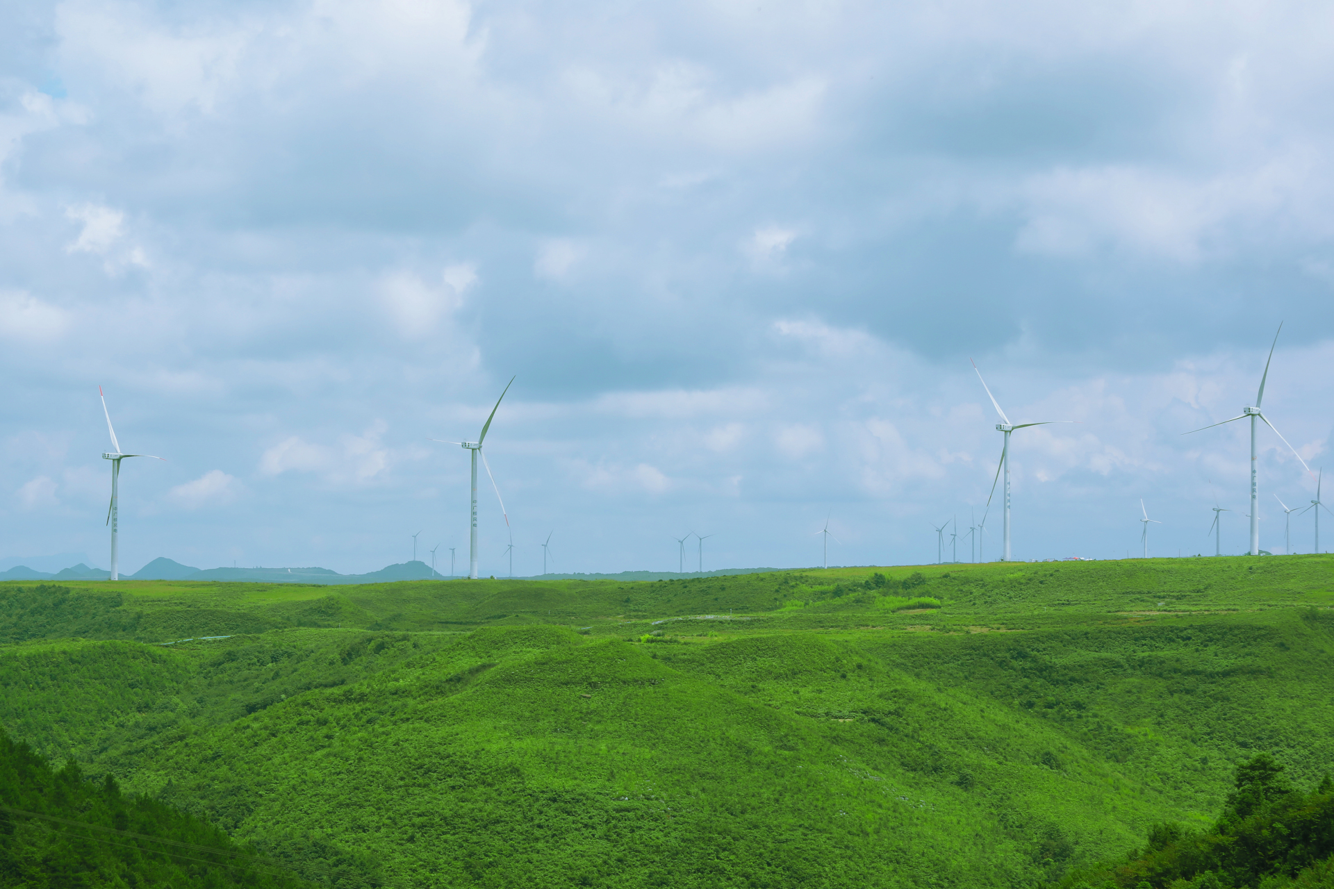 高坡贵阳的朋友应该都去玩过,高坡云海,贵阳摄影最好的地方之一