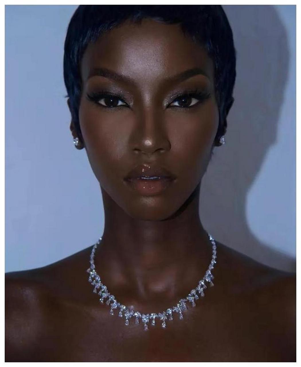 异域风情苏丹黑人美女anok yai