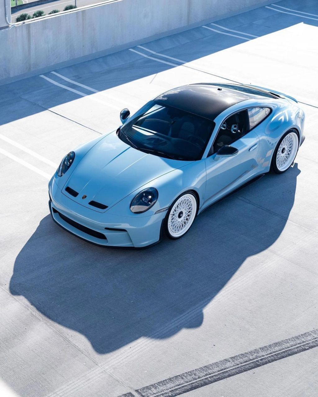 保时捷911gt3这也太好看了吧  太干净了!瓷器蓝(meissen blue)992 gt3