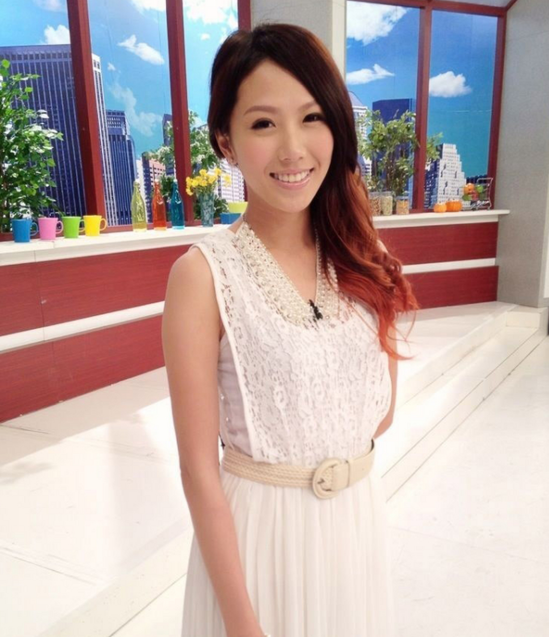 黑涩会美眉大牙发文称11年前曾被黑人陈建州骚扰,对方还说:你范范姐就