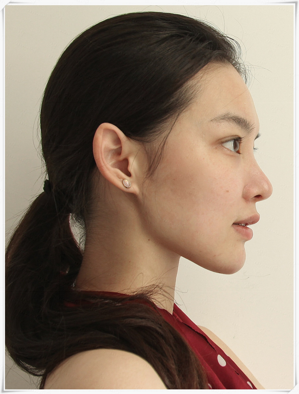 你是正脸好看还是侧脸好看#  相较于正脸,侧颜更加引人入胜