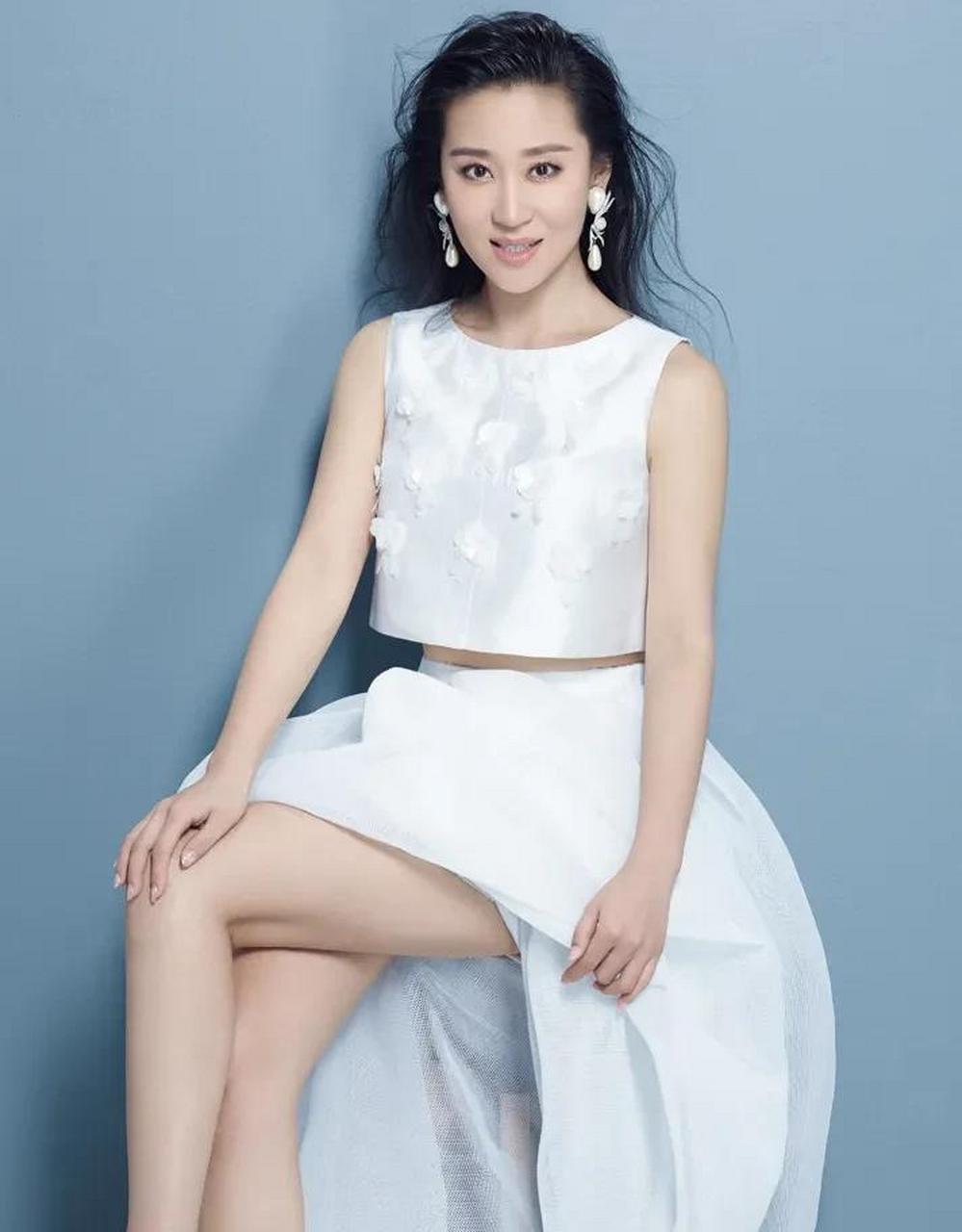 领动计划# 当年苗圃父亲病重,男友逻晋拿出所有的积蓄给他看病,可