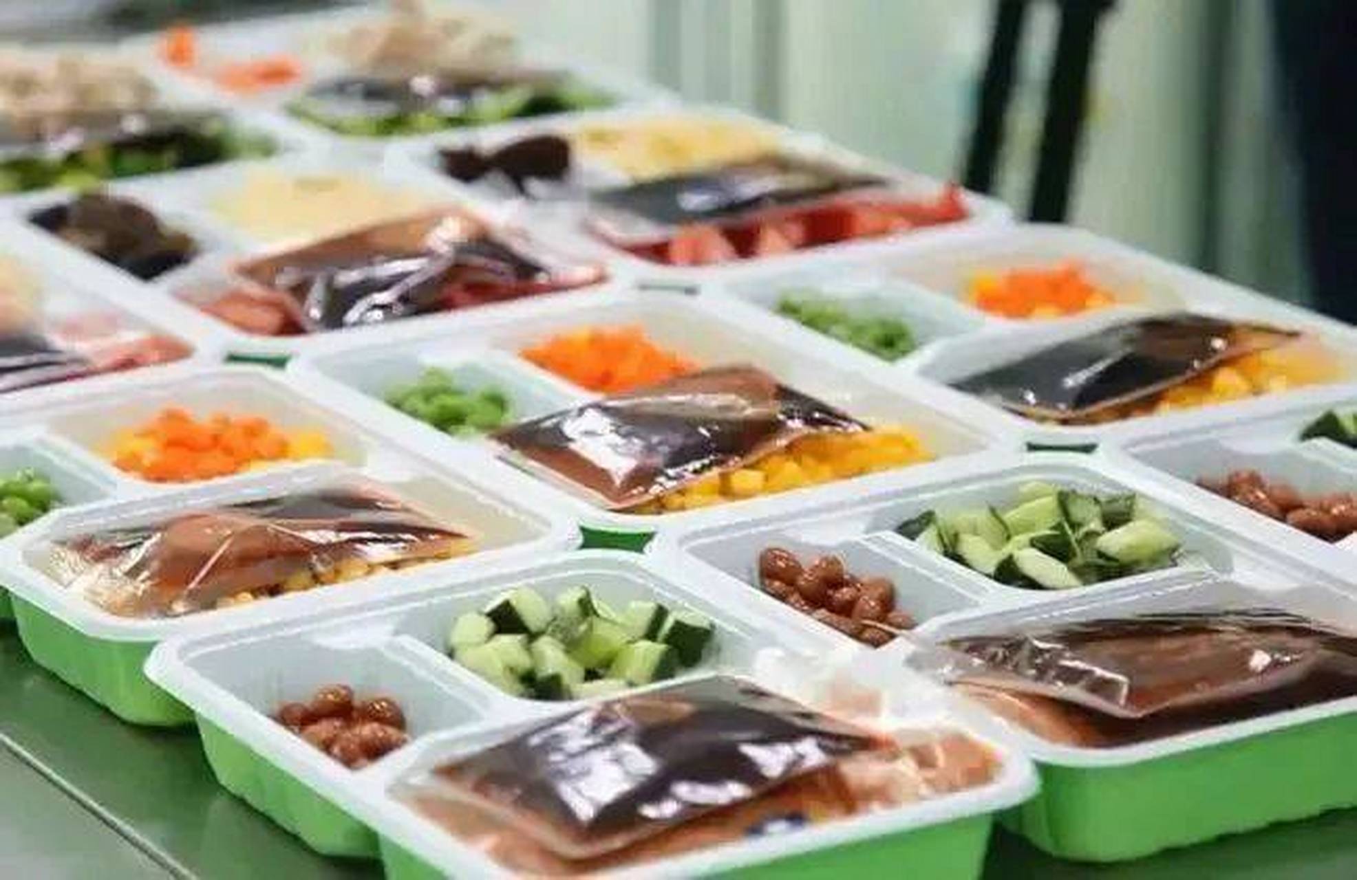 双汇火腿肠-荣获2021年度中国团餐供应链优秀服务商  家庭菜肴系列