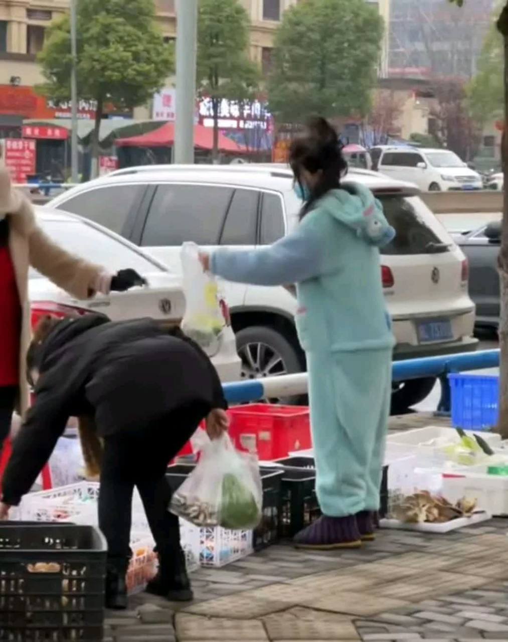 这是现在最流行的发型吗?[嘘]