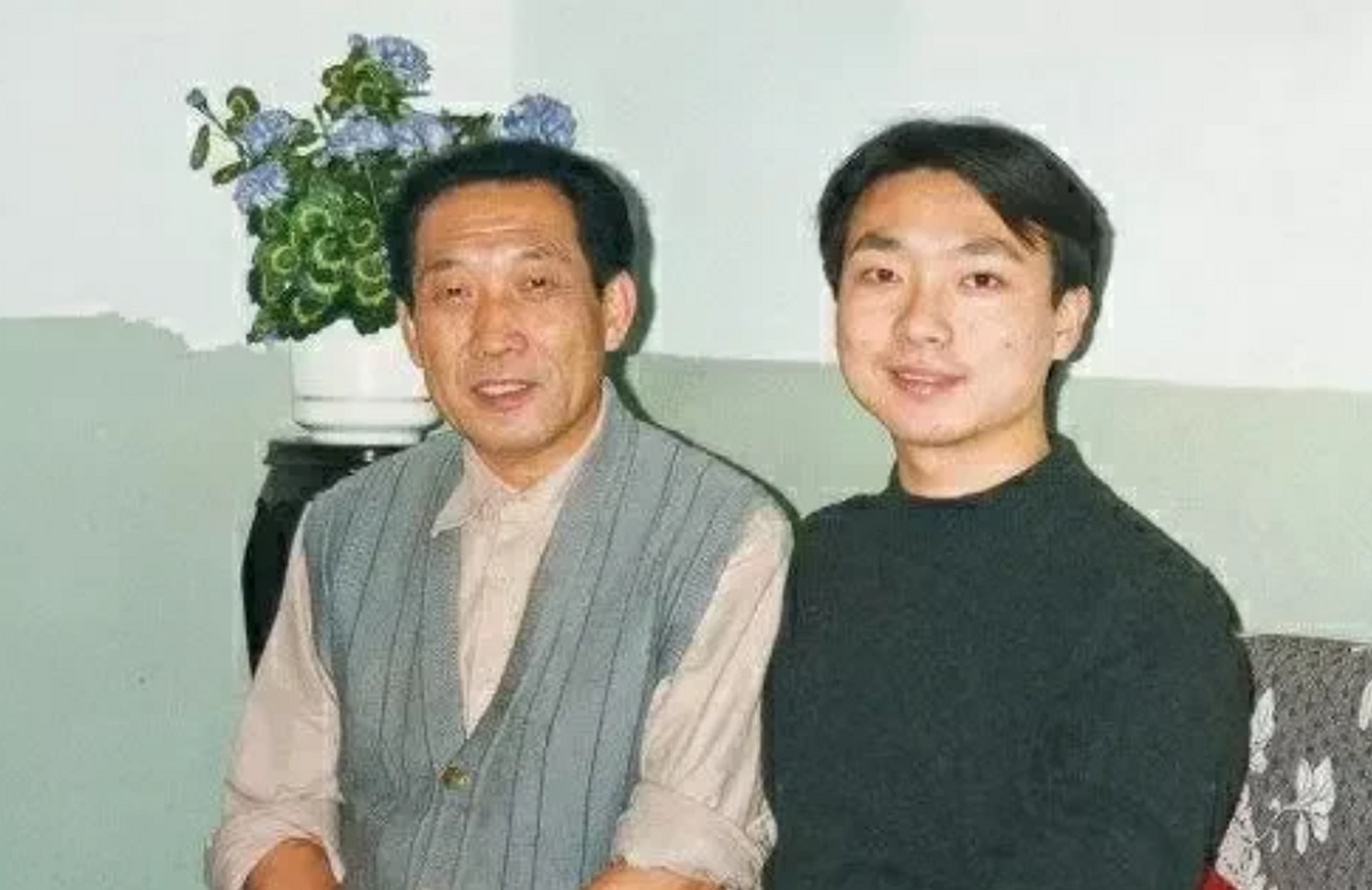 央视主持人康辉点评"荒唐得令人喷饭"赢得点赞,很多人并不知道,如果不