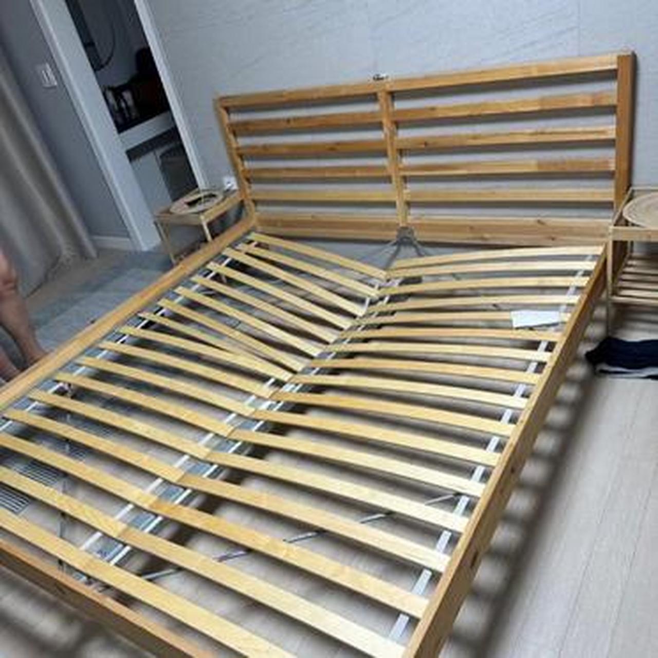 刚买的床,睡了一晚上就塌了,还不能退货!