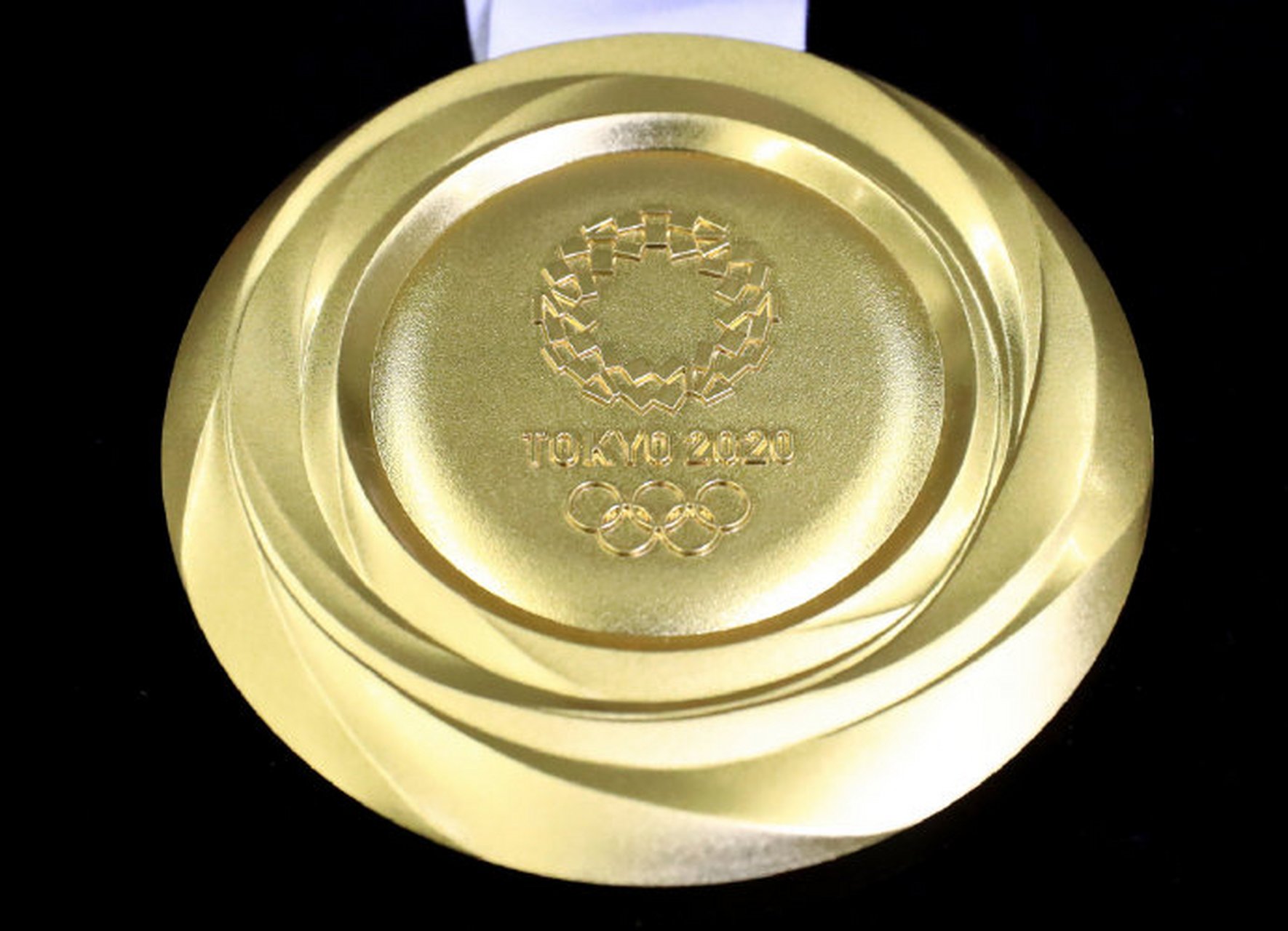 2020年东京奥运会奖牌的设计者川西纯一, 对于奖牌并非全部闪耀的