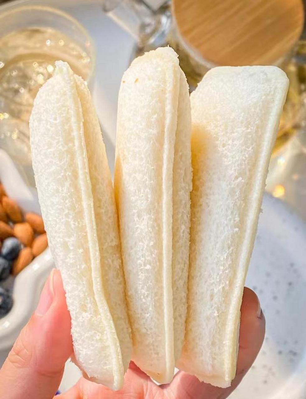 乳酸菌小口袋面包  一口爆浆,浓郁乳酸菌  夹心独立袋装,方便携带