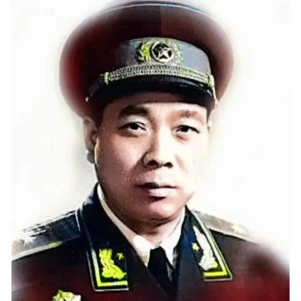 照片为吴忠将军.