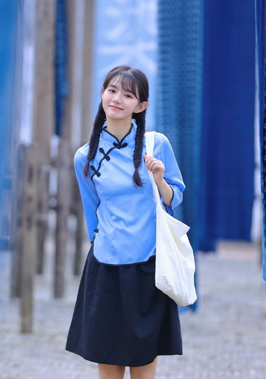 双马尾民国千金江珊