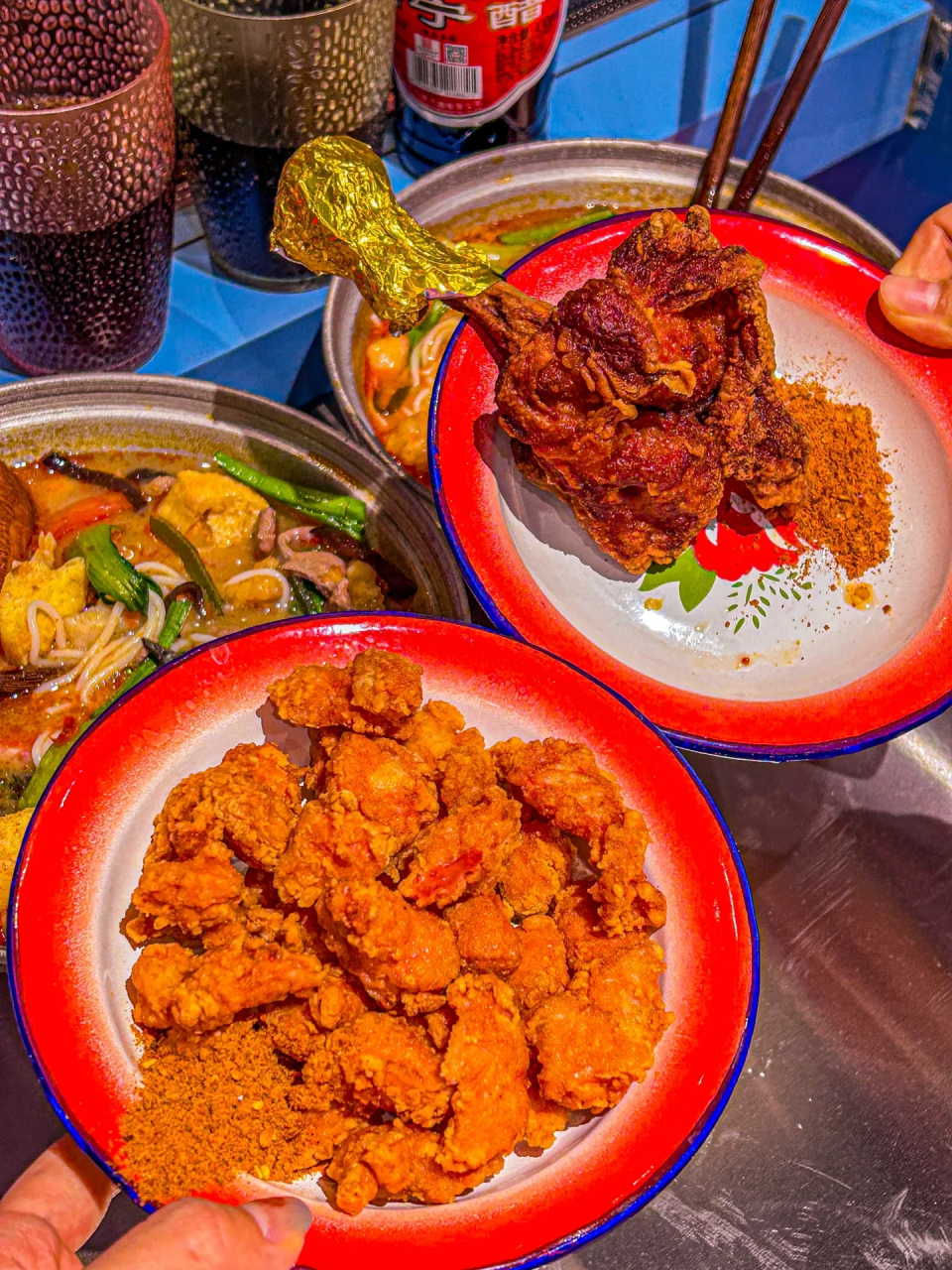 骨汤米粉(万向城) 90人均40(丰俭由人) 	 廊坊的米线也太卷了吧!