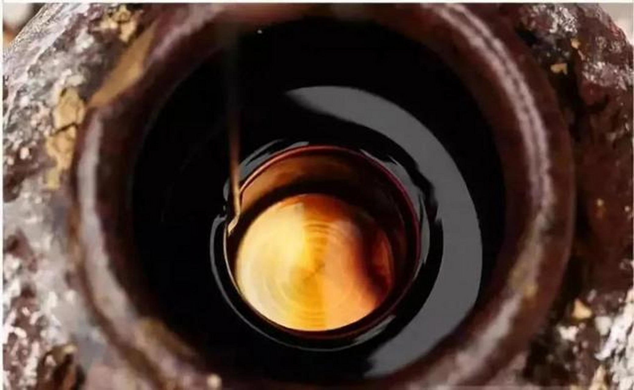 南阳特产——祁仪黄酒  祁仪黄酒是河南省南阳市唐河县祁仪乡的特产.