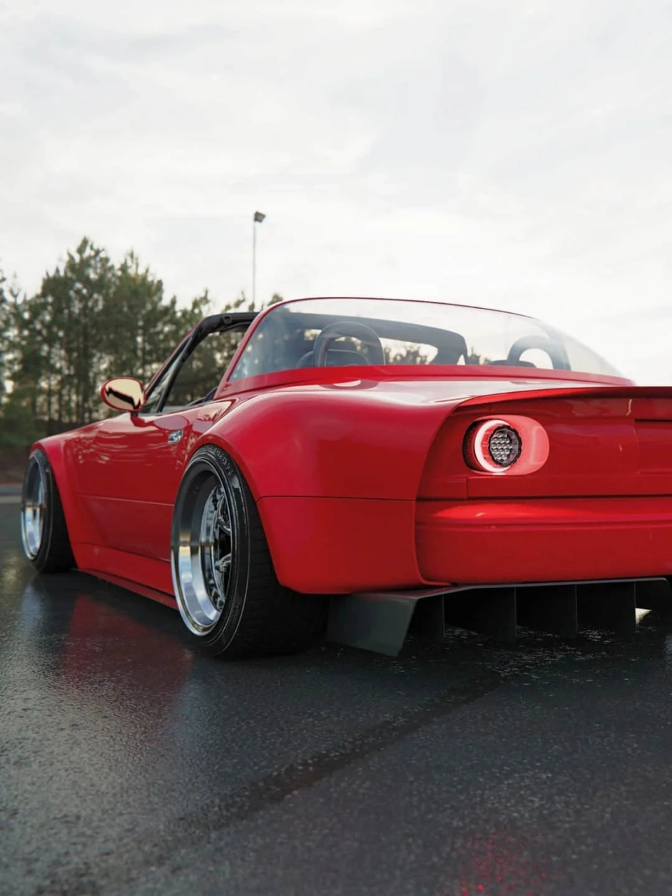 终于有人对miata 下手了  大眼萌的miata大家见多了 今天带来andreas