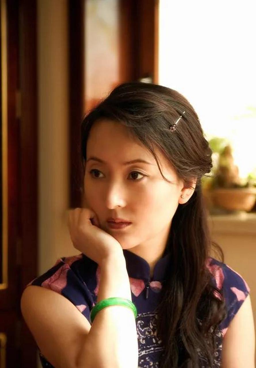 2007年5月13日,演员陈晓旭因患乳腺癌病故,享年41岁.