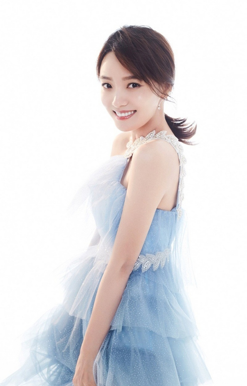 林源蓝色纱裙仙气写真