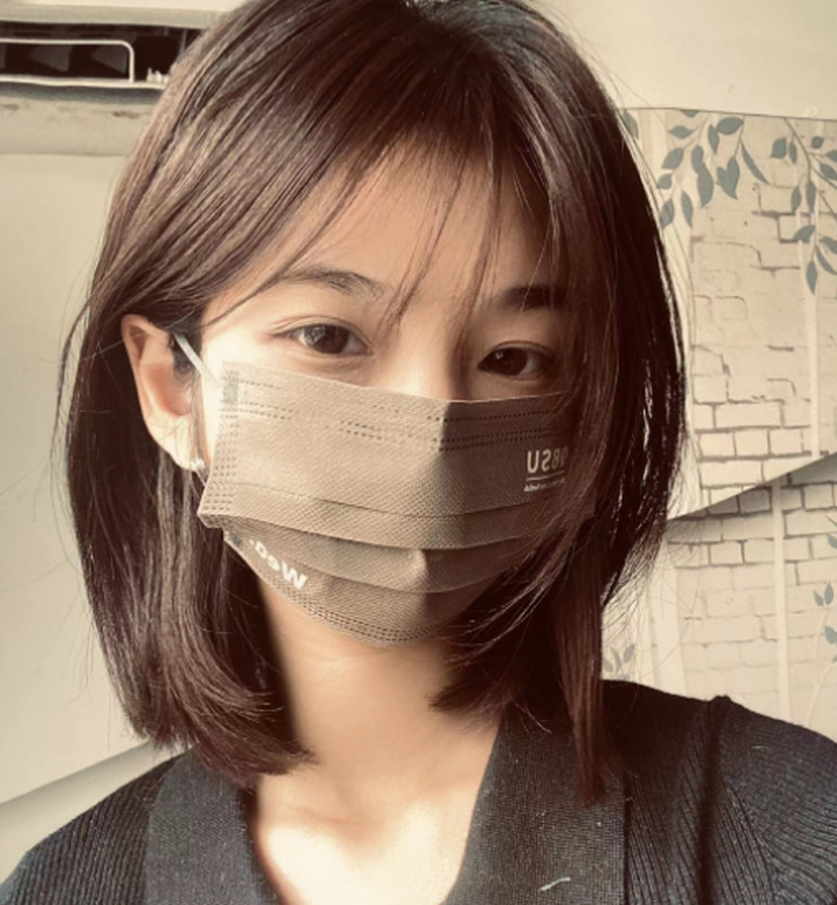 超级喜欢的这款发型,女生超短发分享 甜美挂耳潮短发女生短发分享 用