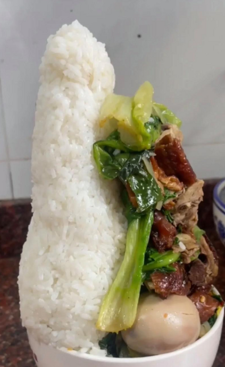 我今天不饿,就吃半碗饭