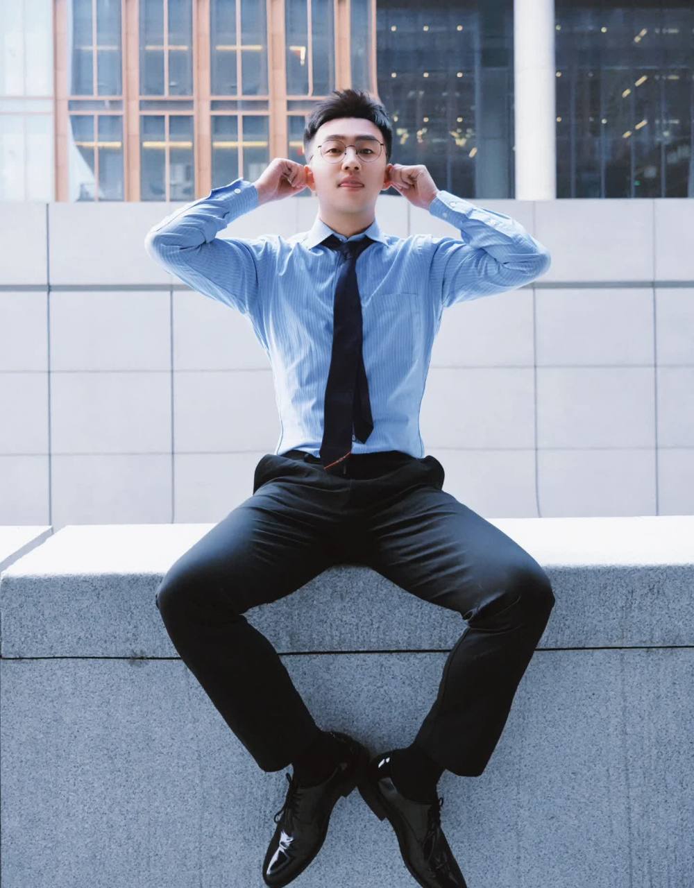 职场正装超级帅哥