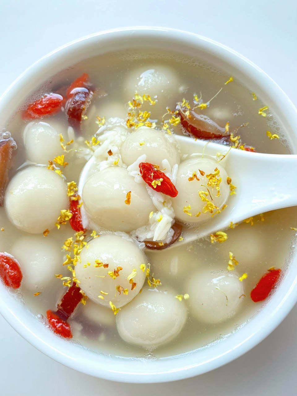 这碗糯唧唧的桂花酒酿圆子我每次姨妈期必喝!