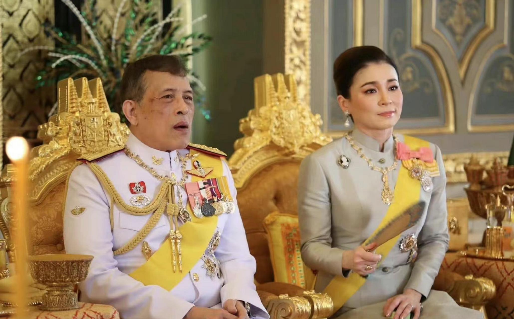 苏提达当上王后没几天,来了一位贵妃! 贵妃入狱后,苏提达轻松了一年.